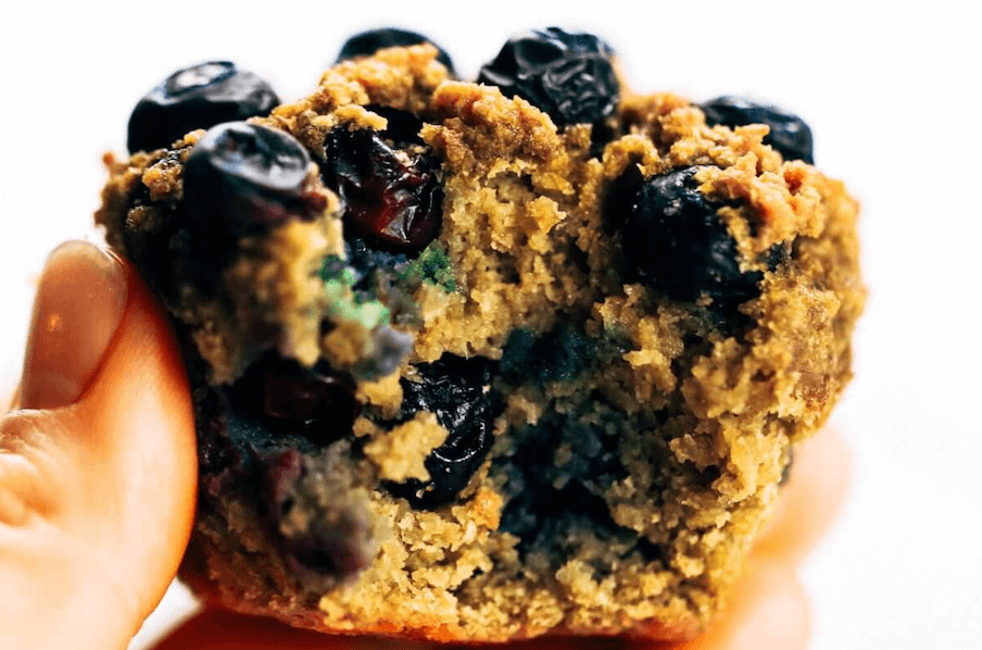 Paleo blueberry muffins made with sweet potatoes instead of flour! These flourless muffins make for a healthy breakfast on-the-go! Kid-proof and delicious paleo breakfast recipe for meal prep. #paleo #baking #recipes #glutenfree #helathy